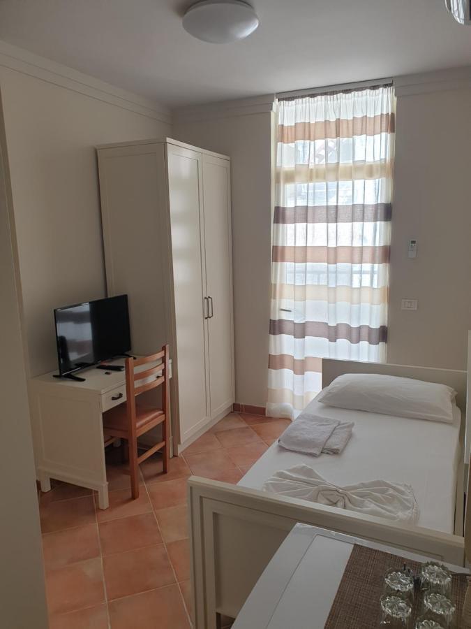 Joel Residence Durrës 外观 照片