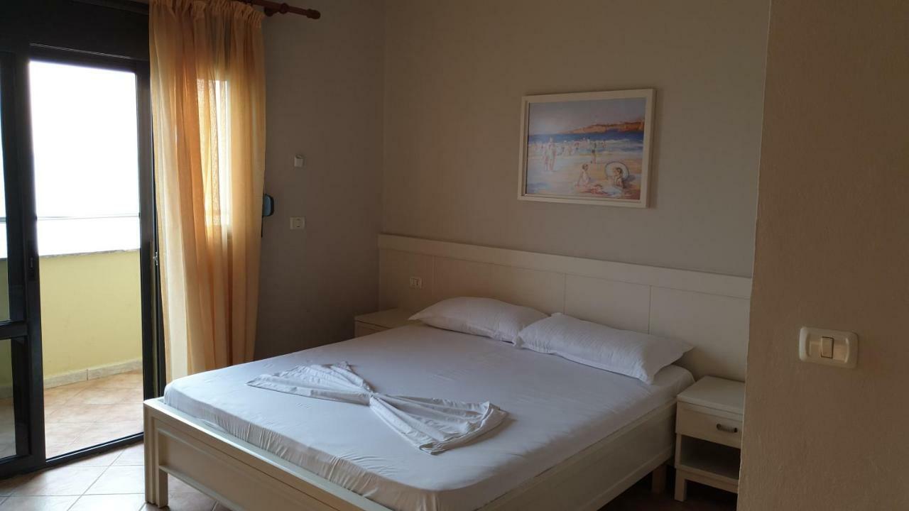 Joel Residence Durrës 外观 照片
